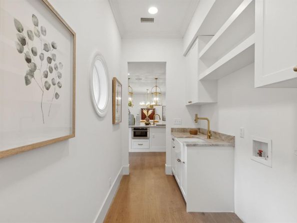 6  Saint Laurent Place , Dallas Texas 75225