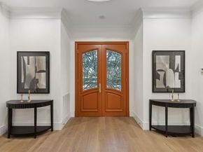 6  Saint Laurent Place , Dallas Texas 75225