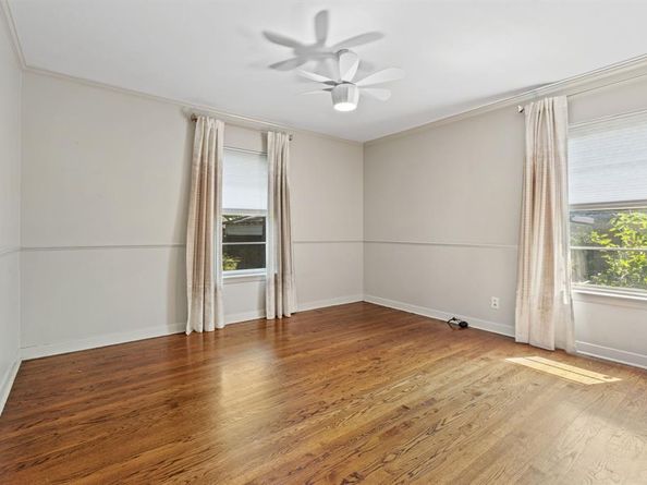 336  Classen Drive , Dallas Texas 75218