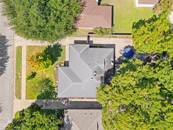 336  Classen Drive , Dallas Texas 75218