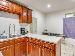 2217  Pearl Avenue , Fort Worth Texas 76164