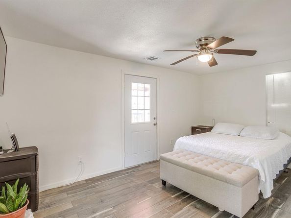 2217  Pearl Avenue , Fort Worth Texas 76164