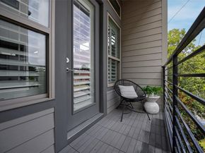 4226  Roseland Avenue  201, Dallas Texas 75204