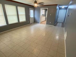 1021  Stella Street , Fort Worth Texas 76104