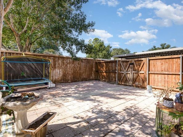 13611  Flagstone Lane , Dallas Texas 75240