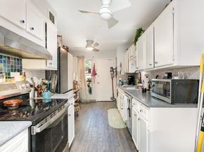 13611  Flagstone Lane , Dallas Texas 75240