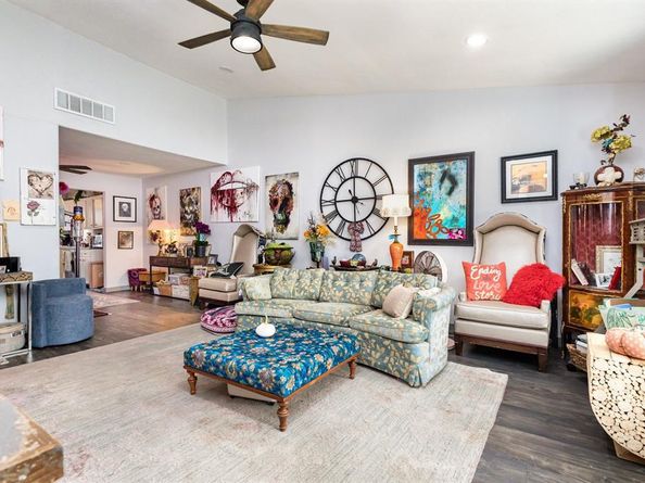 13611  Flagstone Lane , Dallas Texas 75240