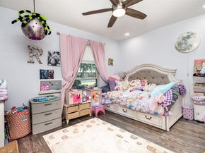 13611  Flagstone Lane , Dallas Texas 75240