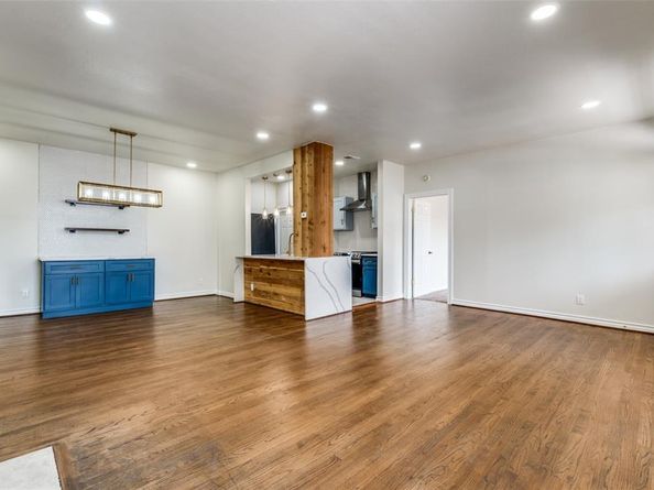 3208  Cole Avenue  2202, Dallas Texas 75204