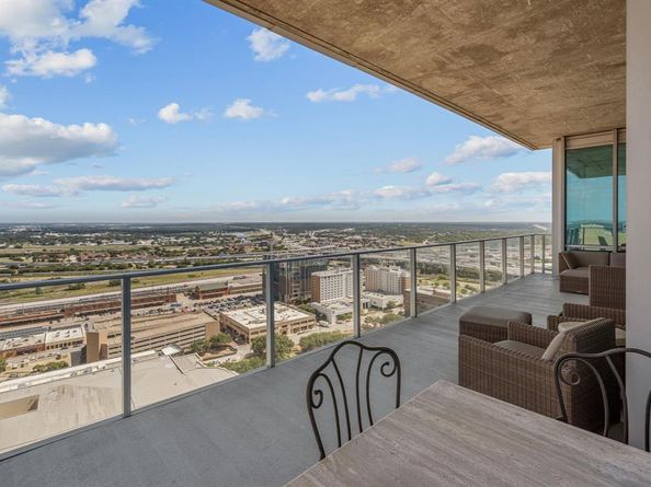 1301  Throckmorton Street  2402, Fort Worth Texas 76102