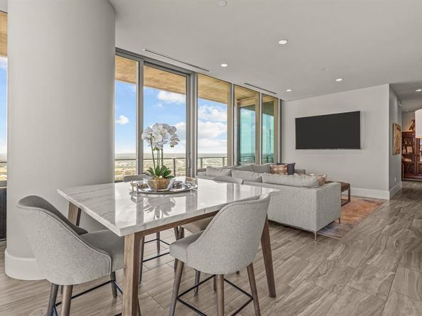 1301  Throckmorton Street  2402, Fort Worth Texas 76102