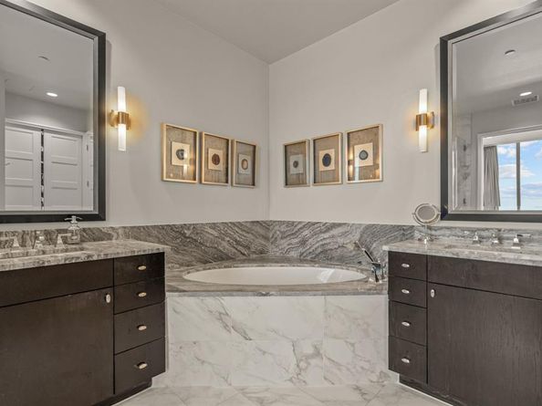 1301  Throckmorton Street  2402, Fort Worth Texas 76102