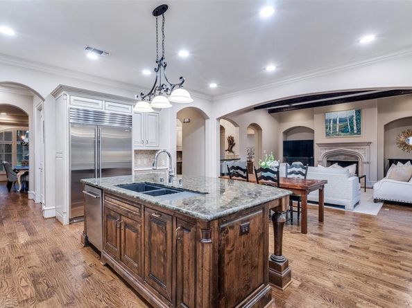 7502  Caruth Boulevard , Dallas Texas 75225