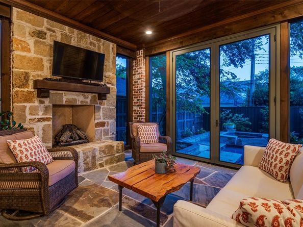 7502  Caruth Boulevard , Dallas Texas 75225