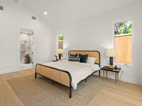 554  Kirkwood Drive , Dallas Texas 75218