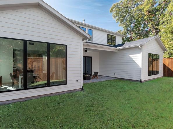 554  Kirkwood Drive , Dallas Texas 75218