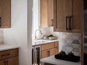 554  Kirkwood Drive , Dallas Texas 75218