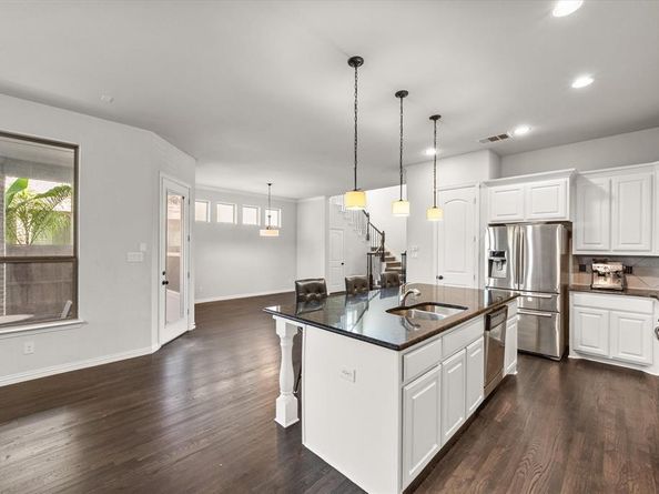 3926  Jasmine Fox Lane , Arlington Texas 76005