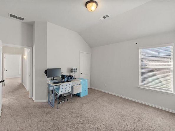 3926  Jasmine Fox Lane , Arlington Texas 76005