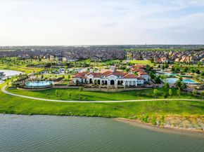 3926  Jasmine Fox Lane , Arlington Texas 76005