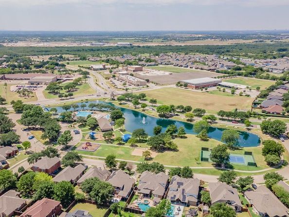 8002  Wexford Lane , Rowlett Texas 75089
