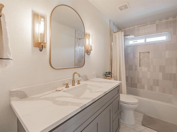 8002  Wexford Lane , Rowlett Texas 75089