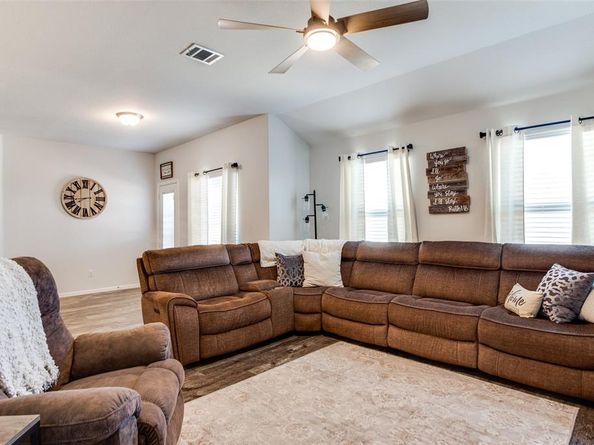 4824  Feltleaf Avenue , Fort Worth Texas 76036