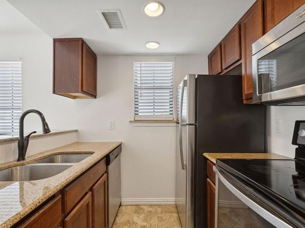 7621  Mccallum Boulevard  215, Dallas Texas 75252