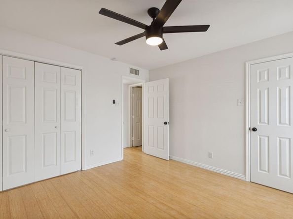 7621  Mccallum Boulevard  215, Dallas Texas 75252