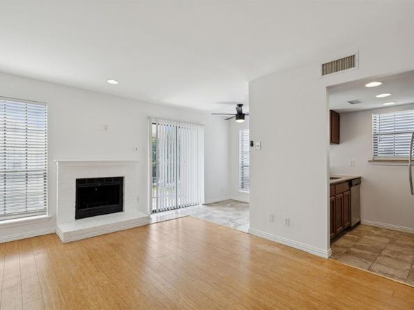 7621  Mccallum Boulevard  215, Dallas Texas 75252