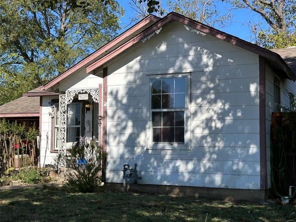 5629  Madge Place , Haltom City Texas 76117