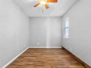 5712  Twin Oaks Drive , Haltom City Texas 76148