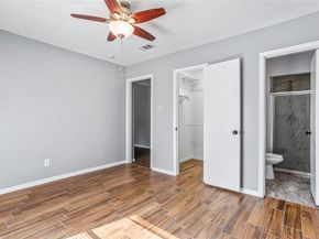 5712  Twin Oaks Drive , Haltom City Texas 76148