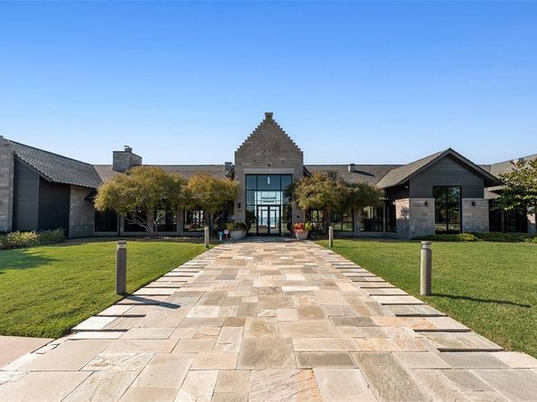 2725  Cumberland  , The Colony Texas 75056