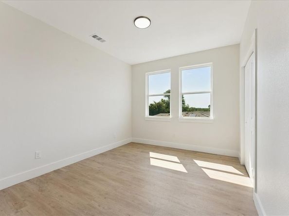 13707  Biggs Street , Dallas Texas 75253