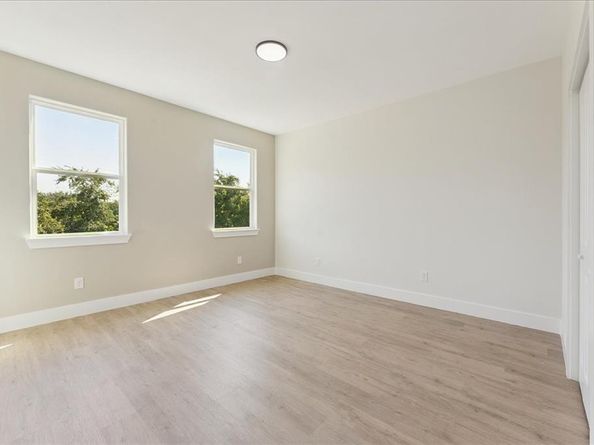 13707  Biggs Street , Dallas Texas 75253