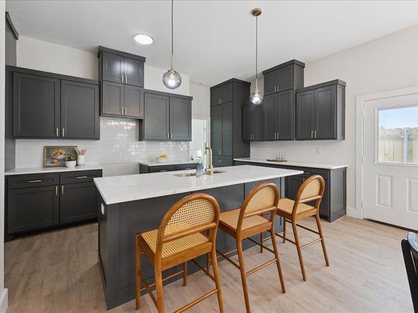 13707  Biggs Street , Dallas Texas 75253