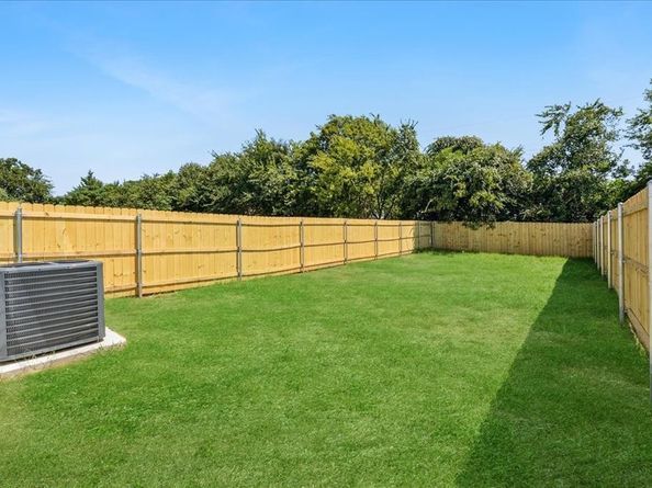 13707  Biggs Street , Dallas Texas 75253