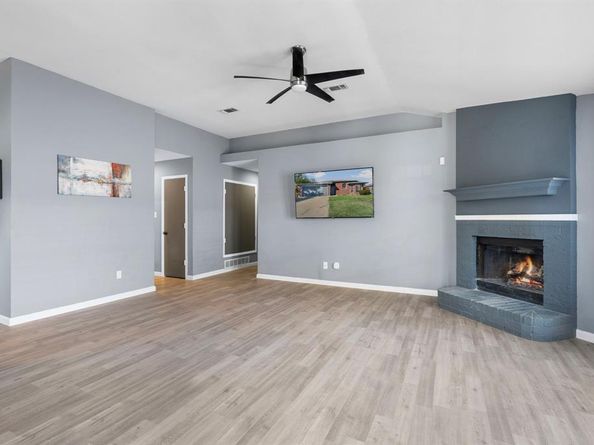 807  Havenbrook Drive , Arlington Texas 76001