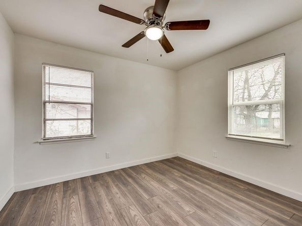 3864  Castle Hills Drive , Dallas Texas 75241