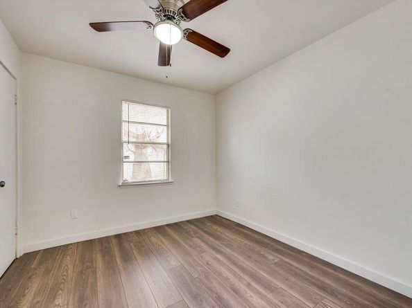 3864  Castle Hills Drive , Dallas Texas 75241