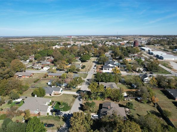 506 S Ohio Street , Celina Texas 75009