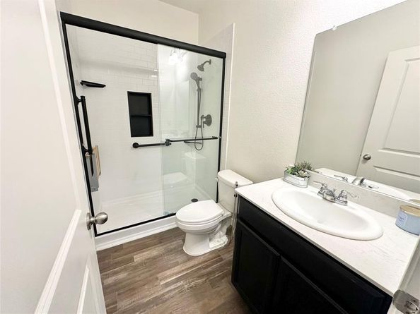 421  Starboard Drive , Crowley Texas 76036