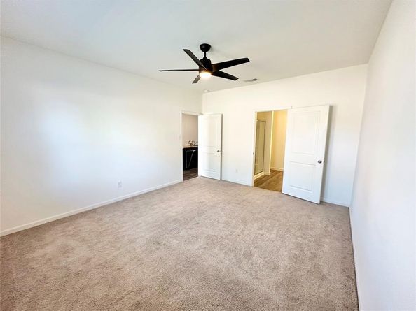 421  Starboard Drive , Crowley Texas 76036