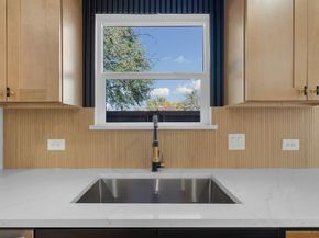 3937  Hancock Street , Dallas Texas 75210