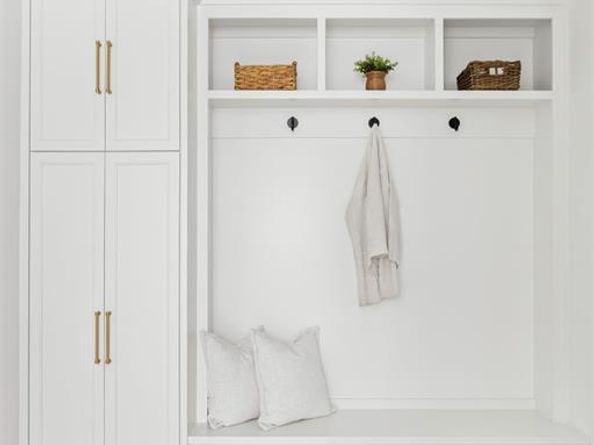 9826  Mixon Drive , Dallas Texas 75220