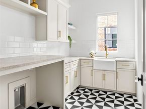 9826  Mixon Drive , Dallas Texas 75220