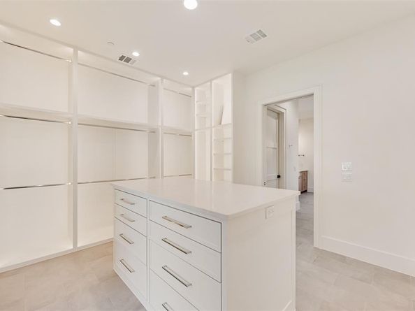 4074 S Better Drive , Dallas Texas 75229