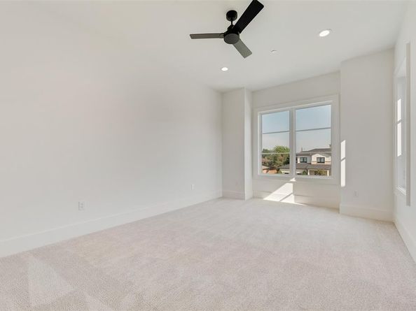 4074 S Better Drive , Dallas Texas 75229