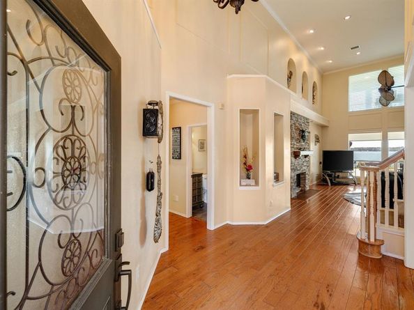 6118  Lincolnshire Court , Rowlett Texas 75087